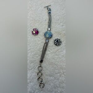 Ginger Snaps Elegant Bracelet with Three Snap in Charms 6 3/4 to 8 adjustable